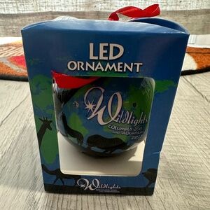 🔸$5 each or 3/$12🔸

New In Packaging Columbus Zoo 2017 Wildlights Ornament